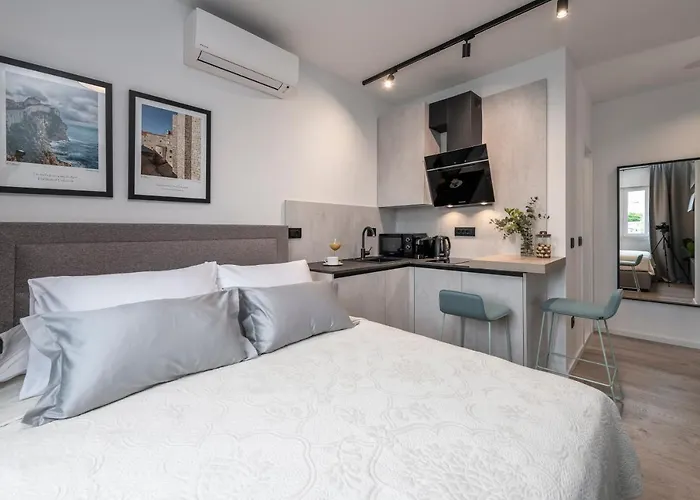 Time Off Studio Apartment